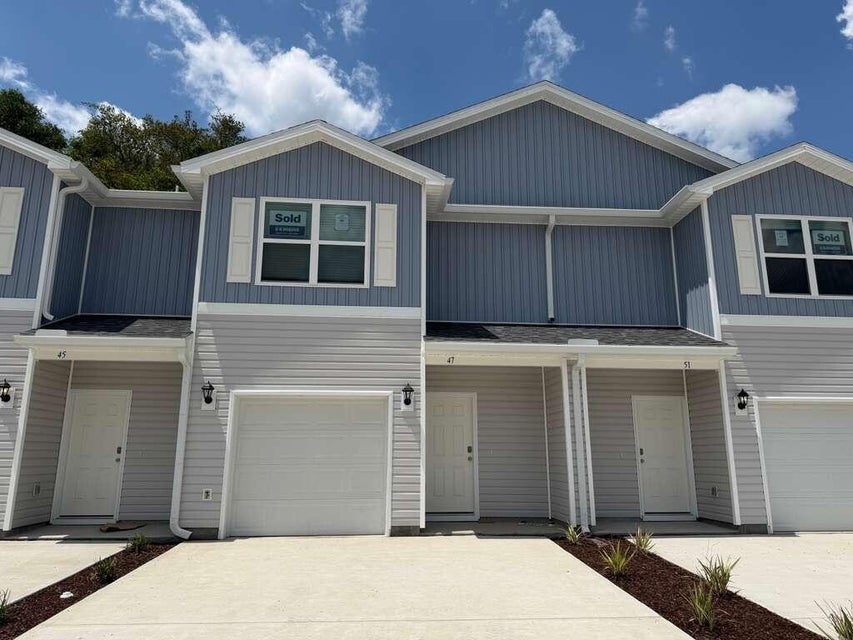 47 South Main Deck Drive - 1