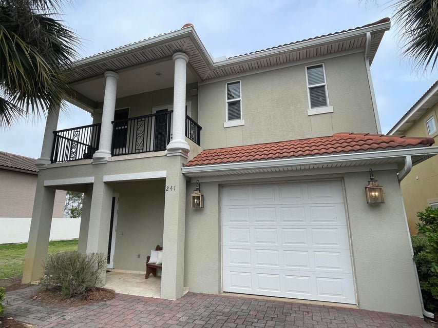 241 Inverrary Drive